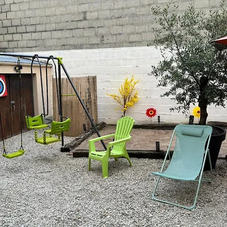 Le Coeur Du Vignoble Capacite 16 Personnes Max Venez Partager Un Moment Agreable En Famille Amis Couples Jeux Petanque Jacuzzi 펜션 에페르네이