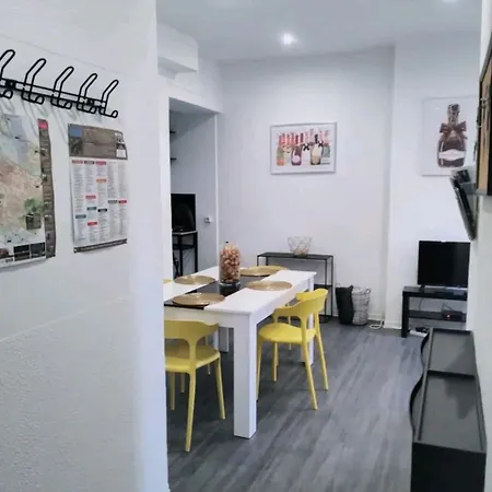 Le Coeur Du Vignoble Capacite 16 Personnes Max Venez Partager Un Moment Agreable En Famille Amis Couples Jeux Petanque Jacuzzi * Épernay