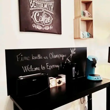 Le Coeur Du Vignoble Capacite 16 Personnes Max Venez Partager Un Moment Agreable En Famille Amis Couples Jeux Petanque Jacuzzi *