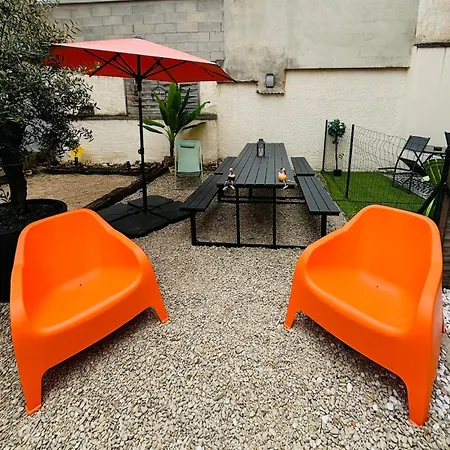 Le Coeur Du Vignoble Capacite 16 Personnes Max Venez Partager Un Moment Agreable En Famille Amis Couples Jeux Petanque Jacuzzi 펜션 *