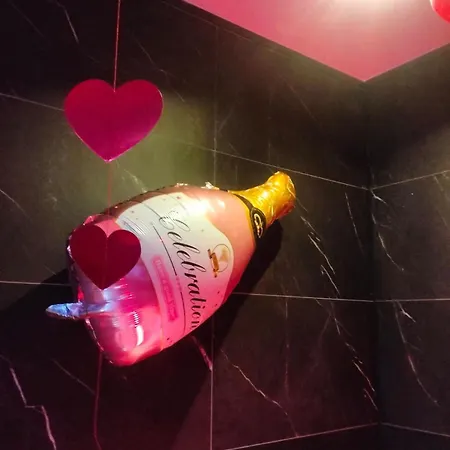 펜션 Le Coeur Du Vignoble Capacite 16 Personnes Max Venez Partager Un Moment Agreable En Famille Amis Couples Jeux Petanque Jacuzzi