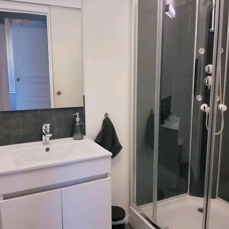 펜션 Le Coeur Du Vignoble Capacite 16 Personnes Max Venez Partager Un Moment Agreable En Famille Amis Couples Jeux Petanque Jacuzzi *