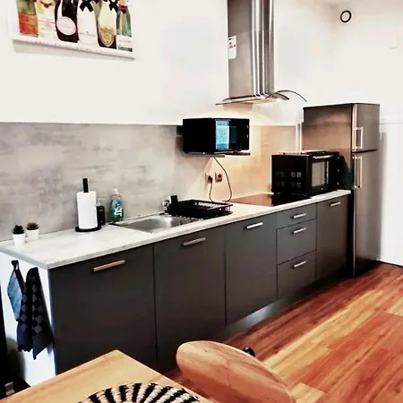 Dom wakacyjny Le Coeur Du Vignoble Capacite 16 Personnes Max Venez Partager Un Moment Agreable En Famille Amis Couples Jeux Petanque Jacuzzi *