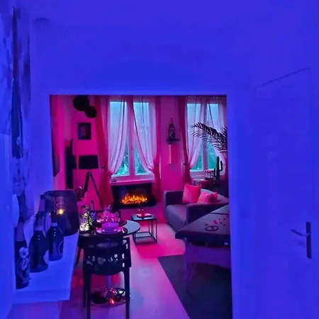 Le Coeur Du Vignoble Capacite 16 Personnes Max Venez Partager Un Moment Agreable En Famille Amis Couples Jeux Petanque Jacuzzi Dom wakacyjny Épernay