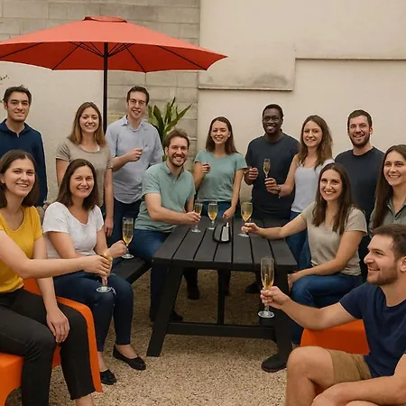 Le Coeur Du Vignoble Capacite 16 Personnes Max Venez Partager Un Moment Agreable En Famille Amis Couples Jeux Petanque Jacuzzi *