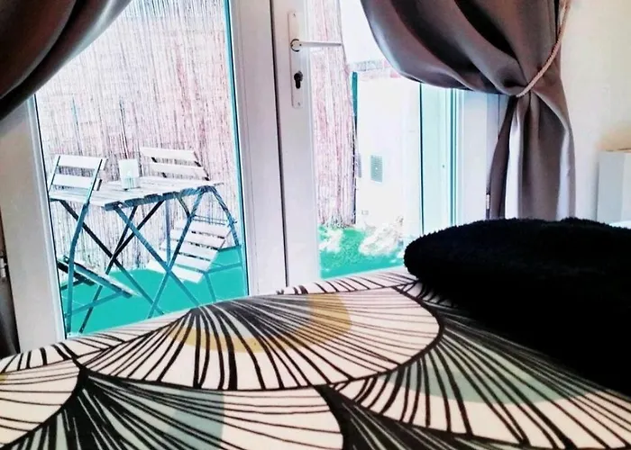 Le Coeur Du Vignoble Amies, Famille, Anniversaire 16 Max Evjf Ou Evjg *