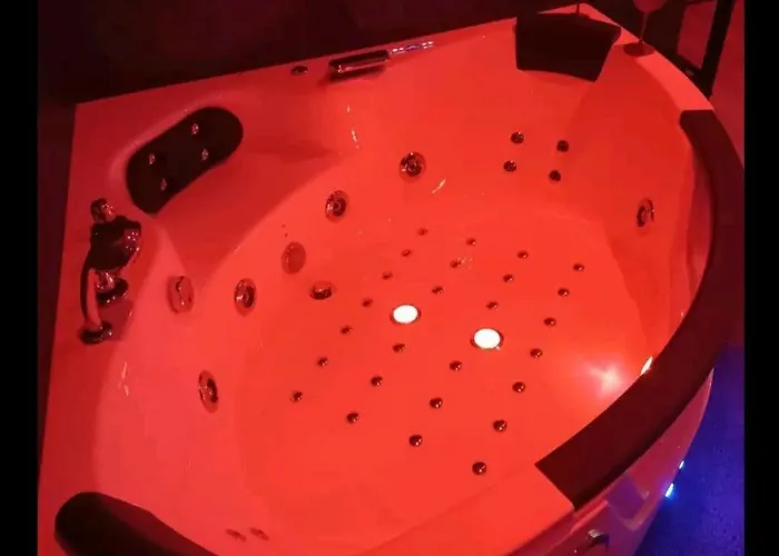 Le Coeur Du Vignoble Amies, Famille, Anniversaire 16 Max Evjf Ou Evjg Épernay