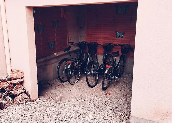 Le Coeur Du Vignoble Amies, Famille, Anniversaire 16 Max Evjf Ou Evjg *