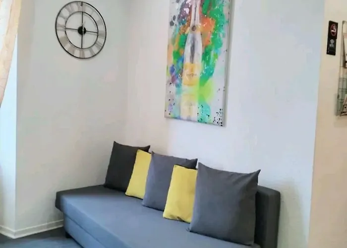 Semesterbostad Le Coeur Du Vignoble Amies, Famille, Anniversaire 16 Max Evjf Ou Evjg