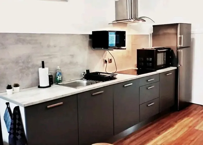 Semesterbostad Le Coeur Du Vignoble Amies, Famille, Anniversaire 16 Max Evjf Ou Evjg *