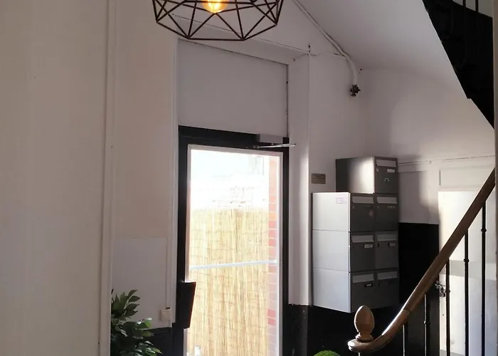 Le Coeur Du Vignoble Amies, Famille, Anniversaire 16 Max Evjf Ou Evjg * Épernay