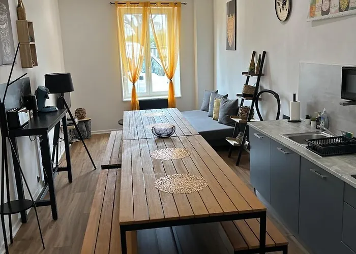 Le Coeur Du Vignoble Amies, Famille, Anniversaire 16 Max Evjf Ou Evjg *