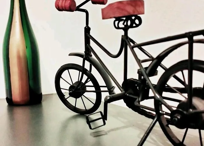 Le Coeur Du Vignoble Amies, Famille, Anniversaire 16 Max Evjf Ou Evjg * Épernay